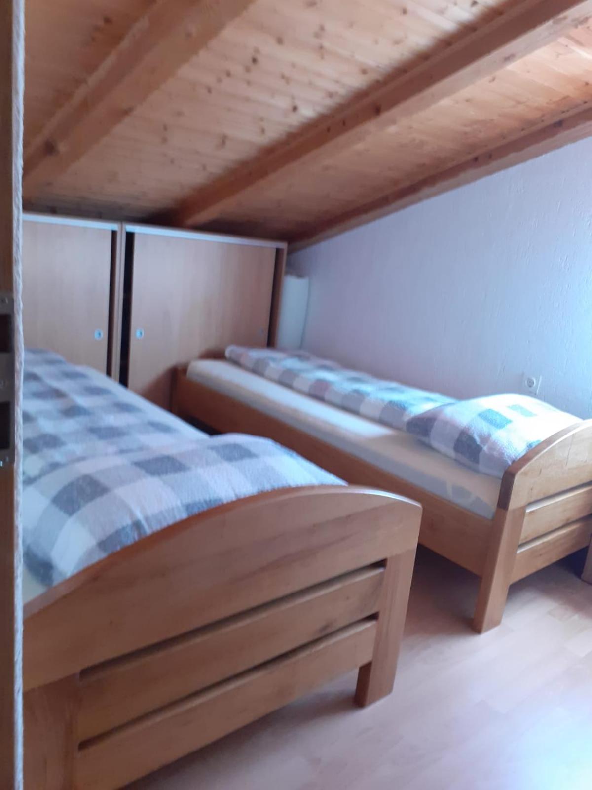 Apartmani Jozefina Omišalj Zimmer foto